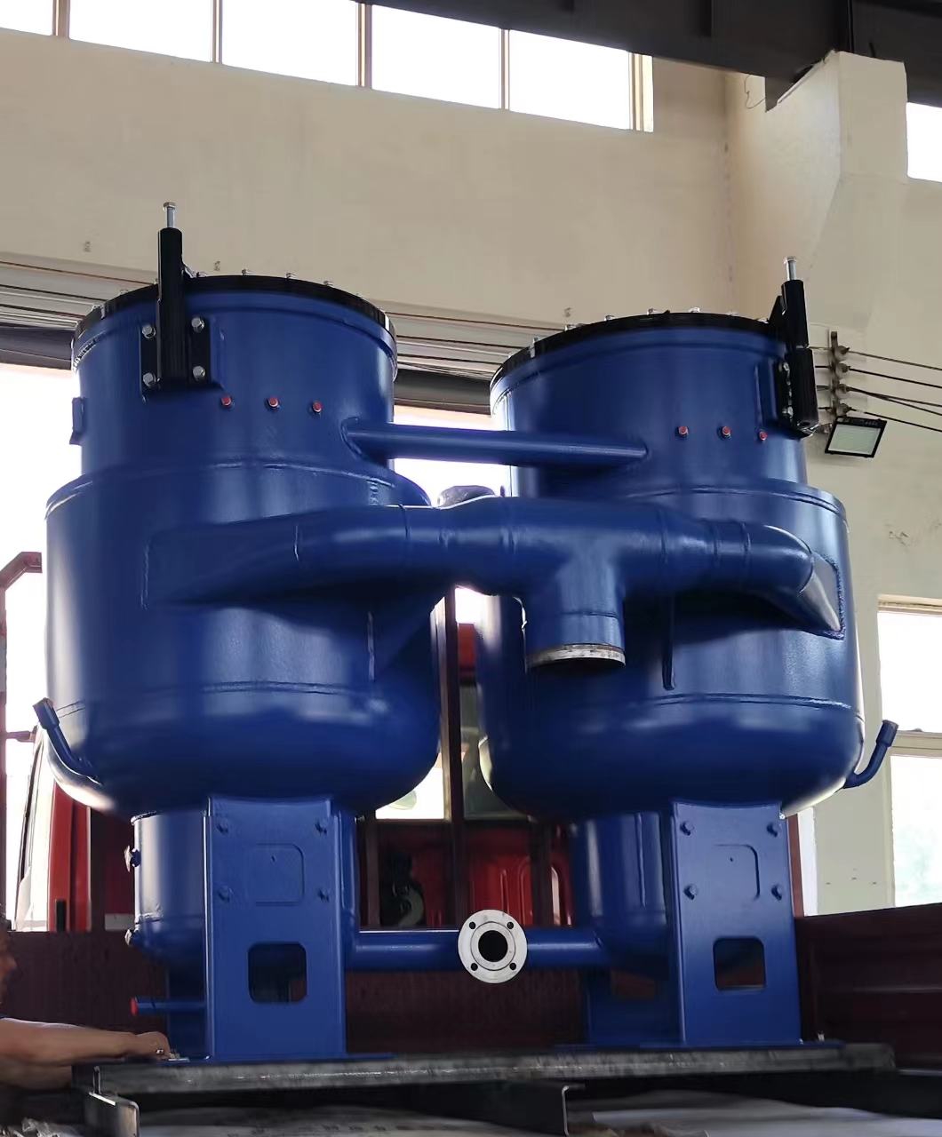 中高端空压机用油分桶